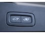 Volvo V60 2.0 T6 Plug-in hybrid AWD Plus Dark | Adaptive Cruise Control | Harman-Kardon | Trekhaak | Stoelverwarming voor/achter | Stuurwielverwarming