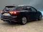 Ford Focus Wagon 1.0 EcoBoost Hybrid Titanium X | Trekhaak | Winter Pack | Lichtmetalen velgen | Adaptieve Cruise | | Achterbank in delen neerklapbaar | Achteruitrijcamera | Airco (automatisch)