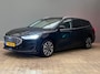 Ford Focus Wagon 1.0 EcoBoost Hybrid Titanium X | Trekhaak | Winter Pack | Lichtmetalen velgen | Adaptieve Cruise | | Achterbank in delen neerklapbaar | Achteruitrijcamera | Airco (automatisch)