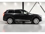 Volvo XC90 2.0 T8 Twin Engine AWD Inscription | 7P. | PANO | Trekhaak | 360 Camera | Dealer Onderhouden |