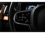 Volvo XC90 2.0 T8 Twin Engine AWD Inscription | 7P. | PANO | Trekhaak | 360 Camera | Dealer Onderhouden |