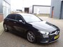 Mercedes-Benz A-klasse 220 Launch Edition Premium AMG NAVIGATIE|SFEERVERLICHING|AMG-LINE|PARKEER SENSOREN|STOELVERWARMING|LED KOPLAMPEN|NEDERLANDSE AUTO|