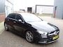 Mercedes-Benz A-klasse 220 Launch Edition Premium AMG NAVIGATIE|SFEERVERLICHING|AMG-LINE|PARKEER SENSOREN|STOELVERWARMING|LED KOPLAMPEN|NEDERLANDSE AUTO|