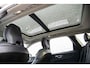Volvo XC60 2.0 T6 Plug-in hybrid AWD Plus Dark | Adaptieve Cruise Control | Panoramadak | Elektrisch verstelbare voorstoelen | Trekhaak | 360 Parkeercamera | Stoel-/ Stuurverwarming |