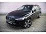 Volvo XC60 2.0 T6 Plug-in hybrid AWD Ultra Dark | Trekhaak | 360 Camera | Schuif-/Kanteldak | Stoel-/Stuurverwarming | Adaptive Cruise Control | Elektrisch Verstelbare Voorstoelen