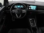 Volkswagen Golf 1.5 eTSI R-Line | Stoel & stuurverwarming | Camera | Sportstoelen | Sfeerverlichting | Digital Cockpit | Carplay | Adaptive cruise | Full LED