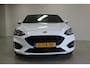 Ford Focus 1.0 EcoBoost ST Line Business | PDC-V/A | NAVIGATIE | DAB-RADIO | CARPLAY | 17'LMV | AIRCO | D-GLAS | LED |
