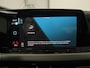 Volkswagen Golf 1.5 eTSI Life | Stoelverwarming | Carplay | Massage | Adaptive cruise | Navigatie | Sfeerverlichting | Parkeerhulp | Full LED | Memory