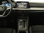 Volkswagen Golf 1.5 eTSI Life | Stoelverwarming | Carplay | Massage | Adaptive cruise | Navigatie | Sfeerverlichting | Parkeerhulp | Full LED | Memory