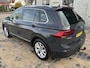 Volkswagen Tiguan 1.4 TSI CL Bns * trekhaak * apple carplay * All In prijs
