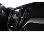 Volvo XC60 2.0 T8 Twin Engine AWD R-Design Luchtvering, Stoelverwarming, Panorama, Apple Carplay,