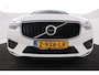 Volvo XC60 2.0 T8 Twin Engine AWD R-Design Luchtvering, Stoelverwarming, Panorama, Apple Carplay,