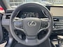 Lexus ES 300h Business Line NWE MODEL BLIND SPOT STUURVERW STOELVERW SCHUIF/KANTELDAK PARK-SENSOREN APPLE CARPLAY/ ANDROID AUTO