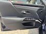 Lexus ES 300h Business Line NWE MODEL BLIND SPOT STUURVERW STOELVERW SCHUIF/KANTELDAK PARK-SENSOREN APPLE CARPLAY/ ANDROID AUTO
