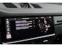 Porsche Cayenne Coupé 3.0 E-Hybrid Carrarawit Metallic Panoramadak Luchtvering Sport-Chrono Achterasbesturing Softclose Vol-Leder NL-Auto