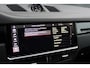 Porsche Cayenne Coupé 3.0 E-Hybrid Carrarawit Metallic Panoramadak Luchtvering Sport-Chrono Achterasbesturing Softclose Vol-Leder NL-Auto