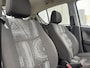 Opel Agila 1.0 Edition 5 drs met airco en navigatie en bluetooth telefoon
