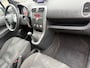 Opel Agila 1.0 Edition 5 drs met airco en navigatie en bluetooth telefoon