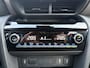 Toyota Yaris Cross 1.5 Hybrid Executive | HUD | JBL | Trekhaak | Stoelverwarming |