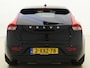 Volvo V40 T3 153pk Momentum / Keyless / PDC + Camera / Premium Sound / Stoelverwarming / 17'' / Getint Glas / Gekoeld Dashboardkastje / Xenon / Afn. Trekhaak / Bluetooth /