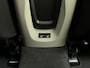 Volvo V40 T3 153pk Momentum / Keyless / PDC + Camera / Premium Sound / Stoelverwarming / 17'' / Getint Glas / Gekoeld Dashboardkastje / Xenon / Afn. Trekhaak / Bluetooth /