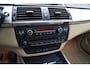 BMW X5 XDrive48i PANO COMFORTSTOELEN MEMORY XENON BOMVOL