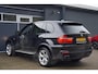 BMW X5 XDrive48i PANO COMFORTSTOELEN MEMORY XENON BOMVOL