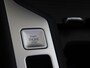 Volkswagen Passat Variant 1.5 eHybrid Business | Trekhaak | Adaptieve demping systeem | 3-zone airco | Head-up display | Achteruitrijcamera | Dodehoek detectie | Adaptieve cruise control | Stoel- en stuurwielverwarming |