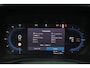 Volvo EX40 Extended Range Ultra 82 kWh - Panorama/schuifdak - IntelliSafe Assist & Surround - 360º Camera - Harman/Kardon audio - Verwarmde voorstoelen, stuur & achterbank - Parkeersensoren voor & achter - Elektr. bedienb. voorstoelen met geheugen links - Draadloze tel. lader - Warmtepomp - 19' LMV