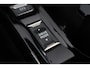 Peugeot e-2008 EV Allure Pack 50 kWh | 100% SOH / Nieuwstaat! | 3D I-cockpit | Half Leder | Adaptieve Cruise | Camera | Lichtmetaal | Apple Carplay / Android Auto