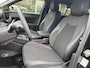 Volkswagen T-Roc 1.5 eTsi R-Line First Edition / Carplay / Navi / IQ Light / 19" LM velgen / R-Line / Camera
