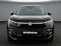 Volkswagen T-Roc 1.5 eTsi R-Line First Edition / Carplay / Navi / IQ Light / 19" LM velgen / R-Line / Camera