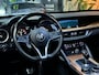 Alfa Romeo Stelvio 2.0 Turbo First Edition Garantie Memory StuurVW StoelVW Camera Elek Achterklep Leder Cruise Clima Navi Rijklaar