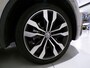 Volkswagen Tiguan 2.0 TSI DSG 220PK 4Motion Highline R-Line "Automaat" Full-LED Trekhaak Apple-Carplay Dynaudio Virtual Stoelverw.