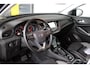 Opel Grandland X 1.6 Turbo Ultimate | Panoramadak | Dodehoekdetectie | Climate control | Elektr. bedienbare achterklep | Rondomzicht camera | Voorstoelen verwarmd | Trekhaak |