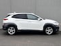 Hyundai Kona 1.0 T-GDI Fashion / Fabrieksgarantie tot 08-2027* / Navigatie / Stuur- en stoelverwarming / Apple Carplay Android / Climate control / 17" LM wielen /