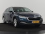 Skoda Octavia 1.0 TSI Business Edition | Stoelverwarming | Trekhaak | Camera | Head-Up | Stuurverwarming | Carplay | Navigatie | Memory | Getint glas | Parkeerhulp |