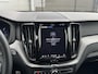 Volvo XC60 2.0 T6 Plug-in hybrid AWD R-Design 349 PK | Trekhaak | 21 inch | Camera | Panorama dak