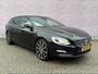 Volvo V60 2.0 T4 Polar+ Dynamic | Adaptive cruise control | Trekhaak | Schuifdak | 19" velgen | Bi-xenon koplampen | Lederen bekleding | Elektrische stoelverstelling | Standkachel | Keyless | Stoel- en stuurverwarming | Voorruitverwarming | Volvo on call |