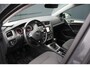 Volkswagen Golf 1.0 TSI Comfortline - RIJKLAAR - NAVIGATIE - CLIMATE CONTROL - TREKHAAK - 2e EIGENAAR - 5-DEURS