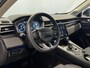 Lynk & Co 01 1.5 261pk PHEV Plug-in Hybride | Navigatie/Android/Apple Carplay | Elektrisch Glazen Dak | Voorstoelen Verwarmd | 360° Camera | Cruise Control |