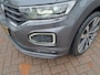 Volkswagen T-Roc 1.5 TSI R-Line ! Als Nieuw!! | Camera | PDC V+A | ACC | Navigatie | Led Koplampen | Beats Geluidssysteem | Afnb trekhaak | RIJKLAARPRIJS INCL 12 MAANDEN GARANTIE EN BEURT