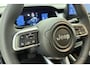 Jeep Avenger Longitude Business Pack 54 kWh | Climate Control | Navigatie | Stoelverwarming | Camera | Private-Glas | Elektrisch pakket | Cruise control | 17" LM-Velgen | LED Verlichting
