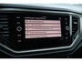 Volkswagen T-Roc 1.5 TSI 150pk DSG Style | Trekhaak | Camera | Navigatie | PDC