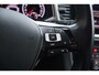 Volkswagen T-Roc 1.5 TSI 150pk DSG Style | Trekhaak | Camera | Navigatie | PDC