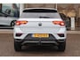 Volkswagen T-Roc 1.5 TSI 150pk DSG Style | Trekhaak | Camera | Navigatie | PDC