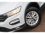 Volkswagen T-Roc 1.5 TSI 150pk DSG Style | Trekhaak | Camera | Navigatie | PDC