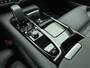 Volvo V90 T6 350pk AWD Ultra Dark / Dubbel glas / 19'' + All Season / Trekhaak / head-Up / Lederen Dashboard / Stoel + Stuurw. Verwarming / Full-LED / 360 Camera / Keyless /