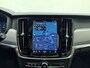 Volvo V90 T6 350pk AWD Ultra Dark / Dubbel glas / 19'' + All Season / Trekhaak / head-Up / Lederen Dashboard / Stoel + Stuurw. Verwarming / Full-LED / 360 Camera / Keyless /
