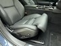 Volvo V90 T6 350pk AWD Ultra Dark / Dubbel glas / 19'' + All Season / Trekhaak / head-Up / Lederen Dashboard / Stoel + Stuurw. Verwarming / Full-LED / 360 Camera / Keyless /